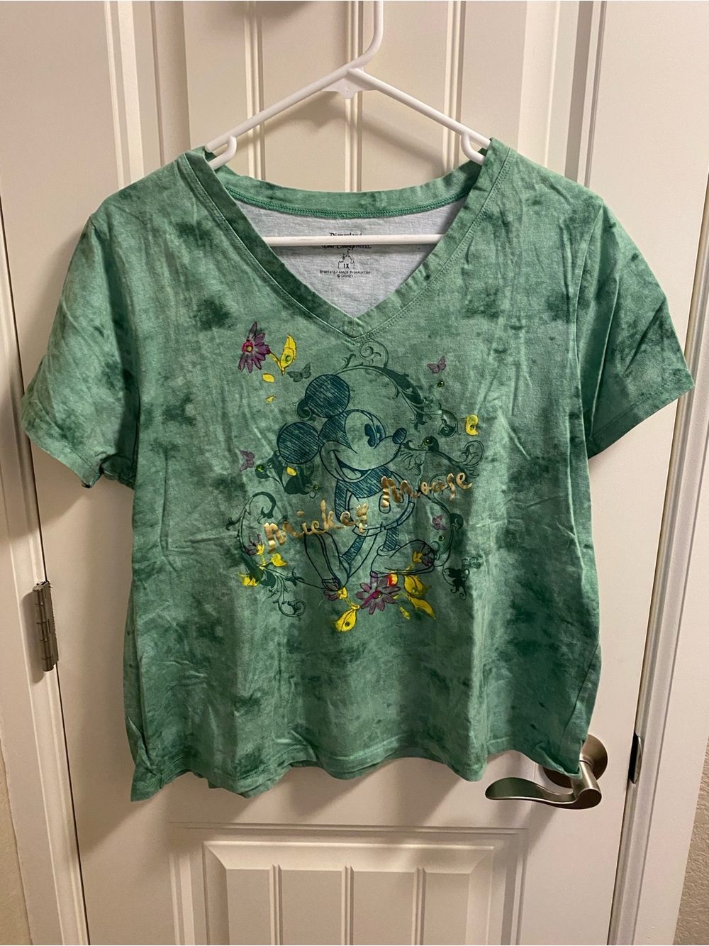 Disney Parks WDW Top 1X Ladies Mickey Mouse Shirt Green Tie Dye T-shirt